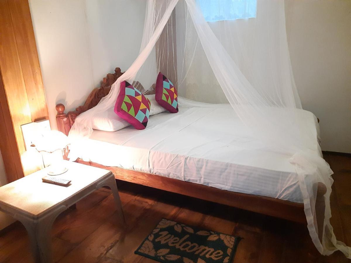 Ruk Sewana Villa Tree House Sigiriya Buitenkant foto